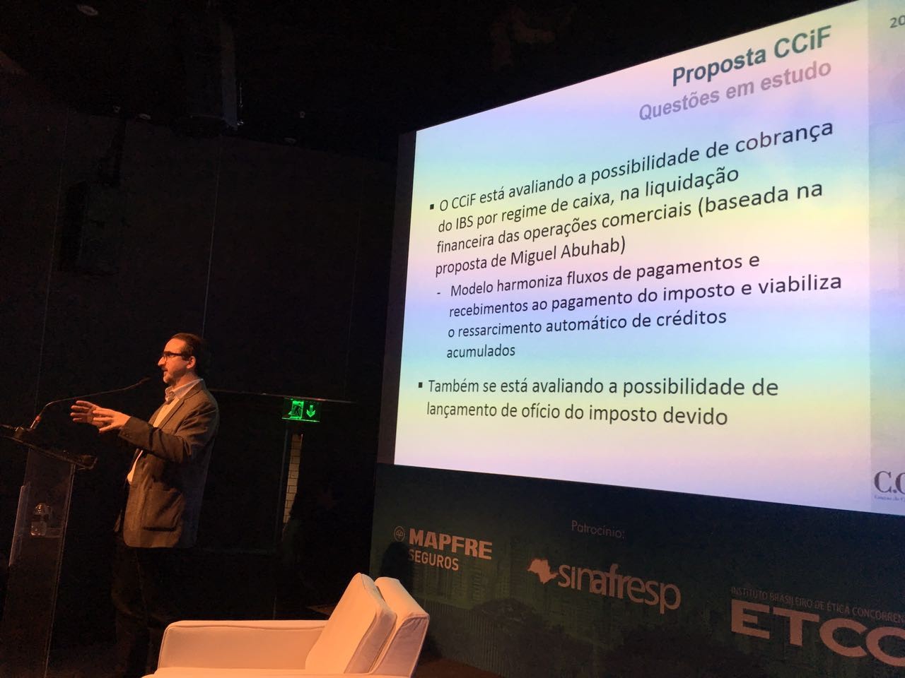 Bernard Appy apresentando no MBC 2016